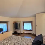Apartment Attic And Garden *