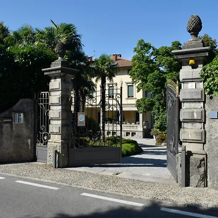 Διαμέρισμα Attic And Garden *