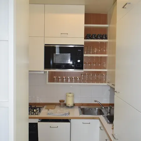 Διαμέρισμα Attic And Garden Μπελάτζιο