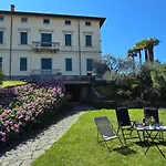 Attic And Garden Apartmán Bellagio